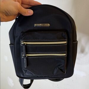 Stone Mountain USA Black Convertible Backpack